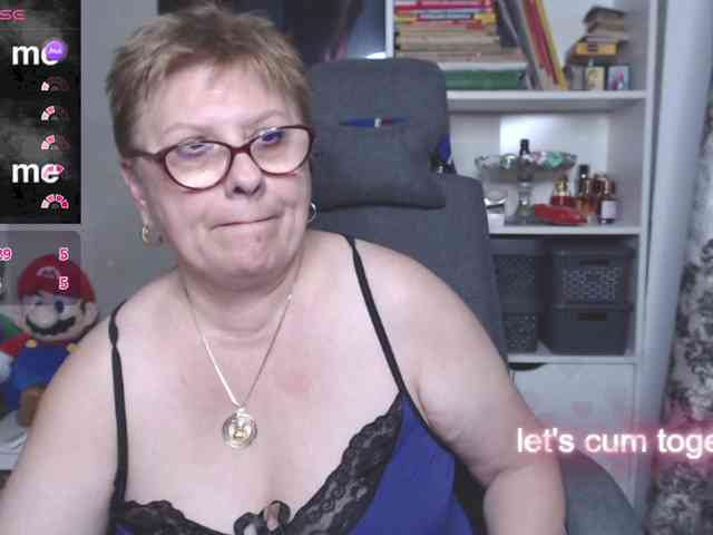 FlamePussy webcam