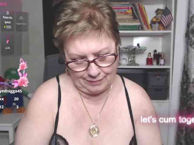 FlamePussy webcam