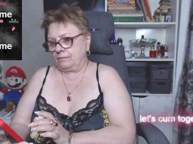 FlamePussy webcam