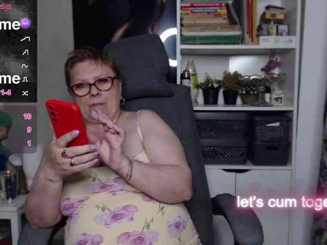 FlamePussy webcam