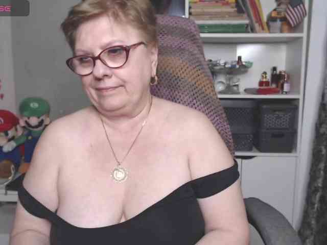FlamePussy webcam