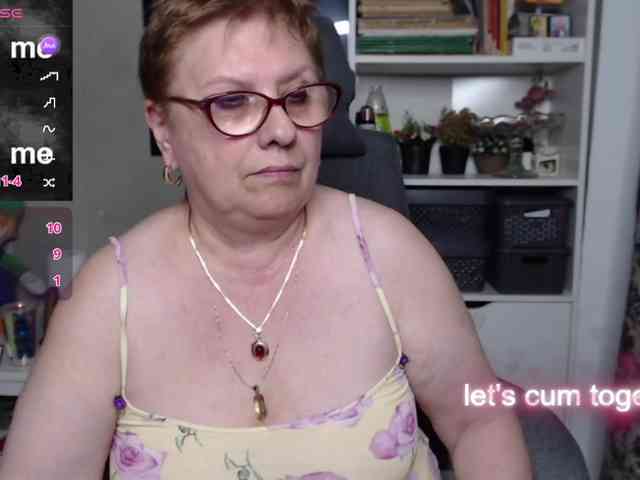 FlamePussy webcam