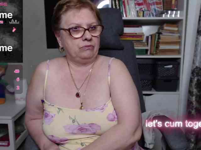 FlamePussy webcam