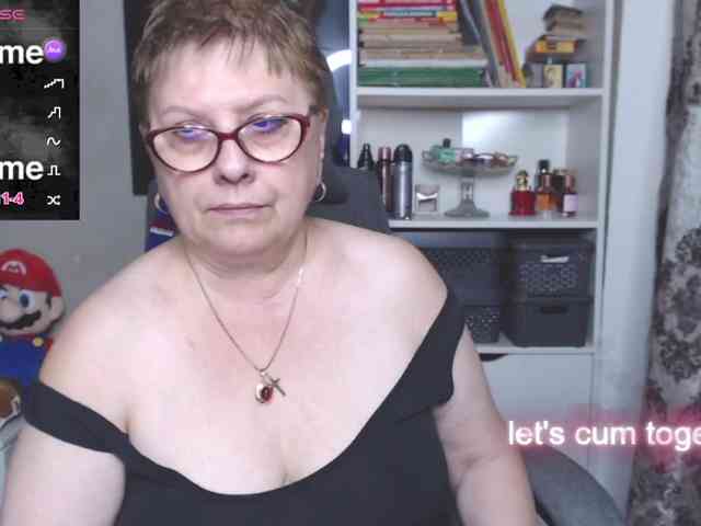 FlamePussy webcam
