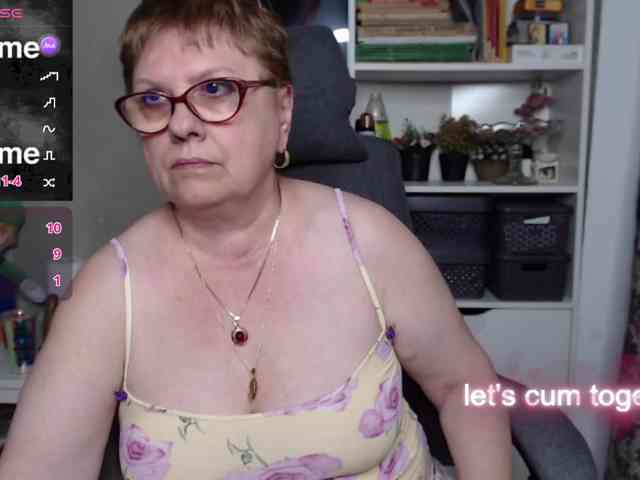 FlamePussy webcam