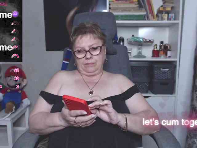 FlamePussy webcam