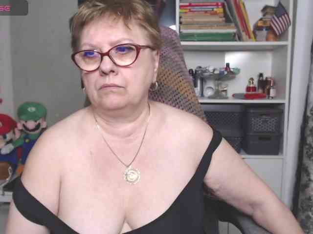 FlamePussy webcam