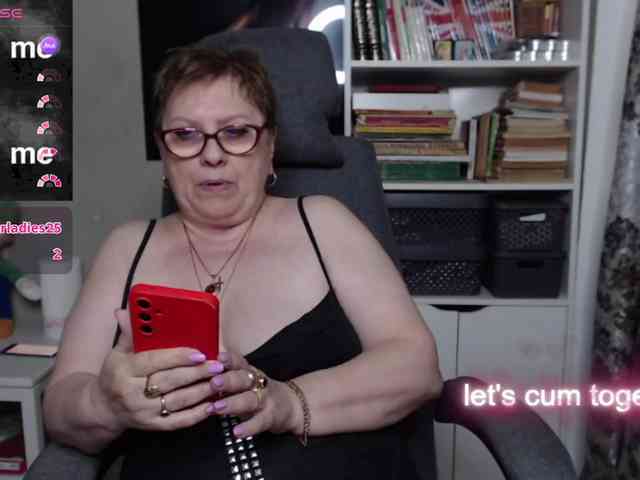 FlamePussy webcam
