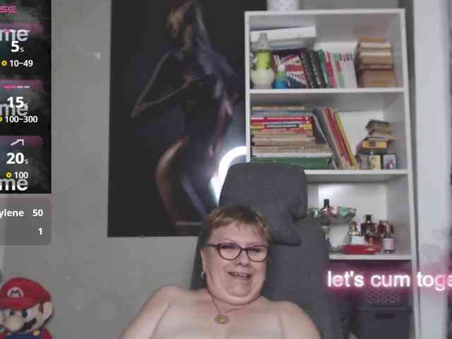FlamePussy webcam