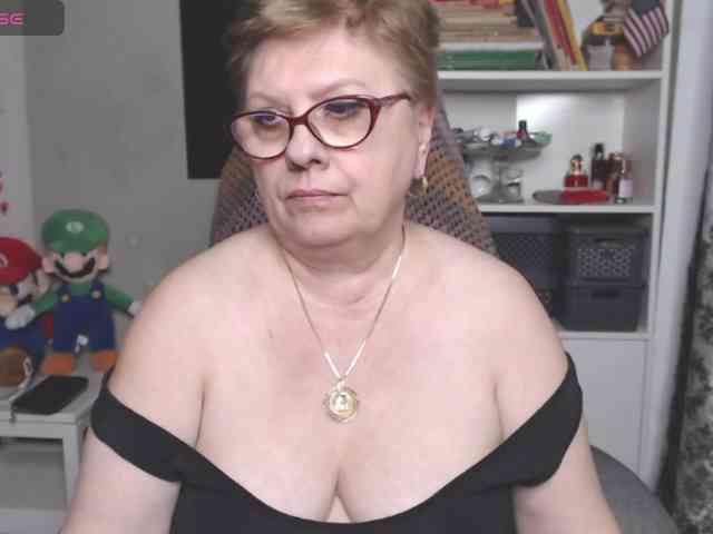 FlamePussy webcam