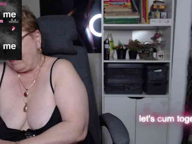 FlamePussy webcam