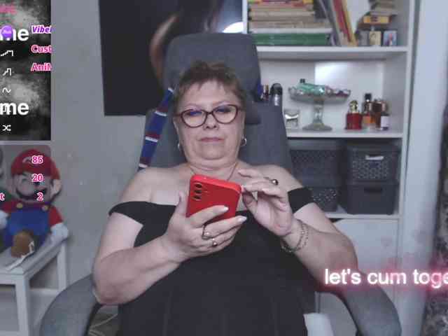 FlamePussy webcam