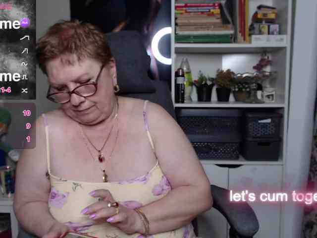 FlamePussy webcam