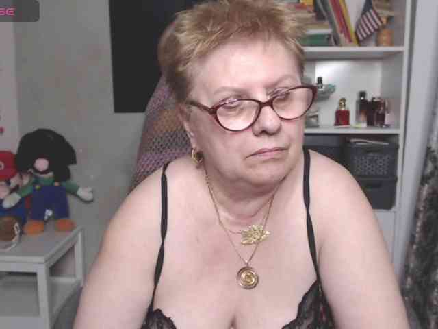FlamePussy webcam