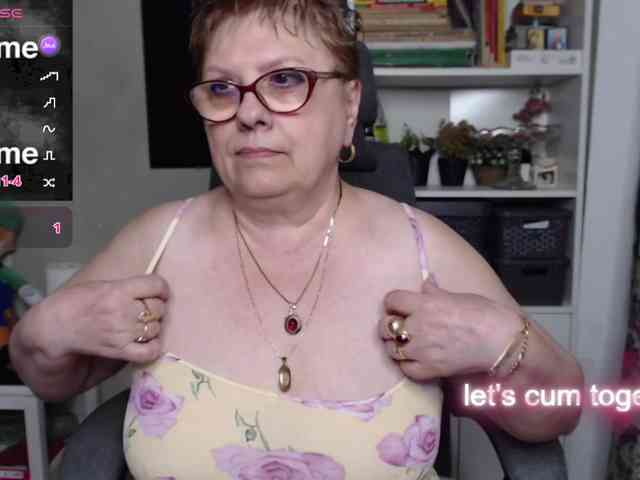 FlamePussy webcam