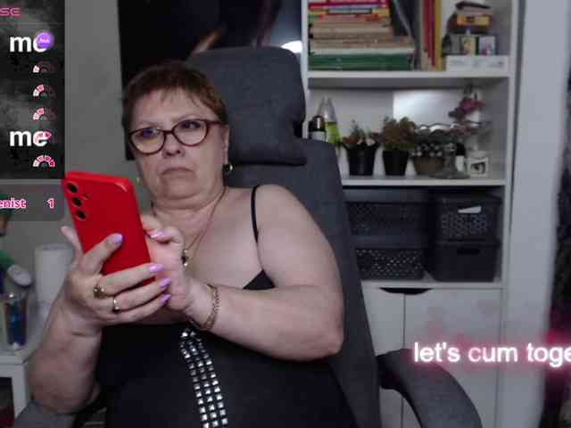 FlamePussy webcam