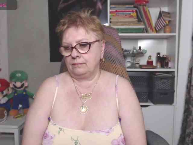 FlamePussy webcam