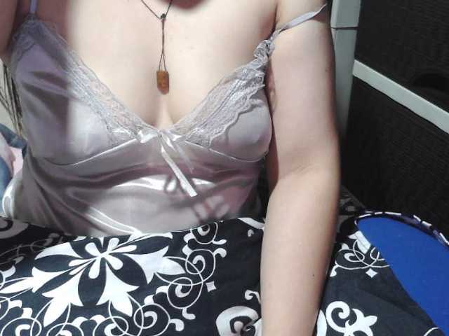 candyshane's BongaCams show and profile