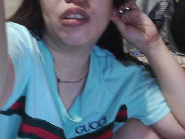 Kazzandra webcam bongacams model stream image