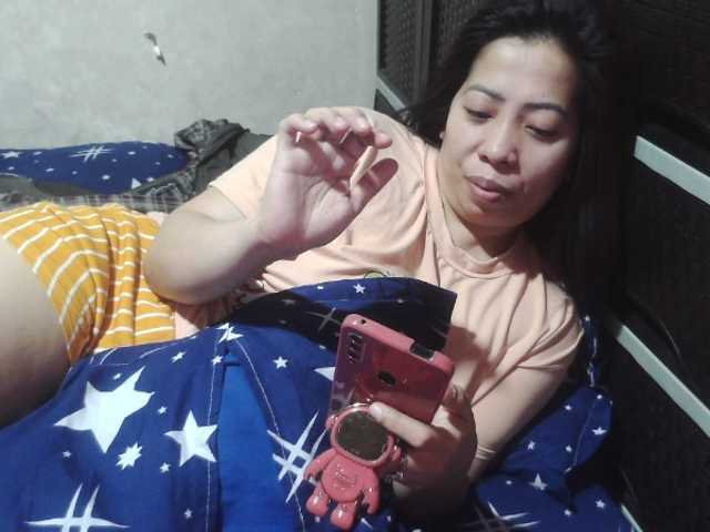 le modèle Kazzandra est en webcam porno dans un show sur le site bongacams, il possède les tags suivants: Asian,Brunette,Trimmed