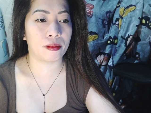 Lykaliciousz webcam bongacams model stream image