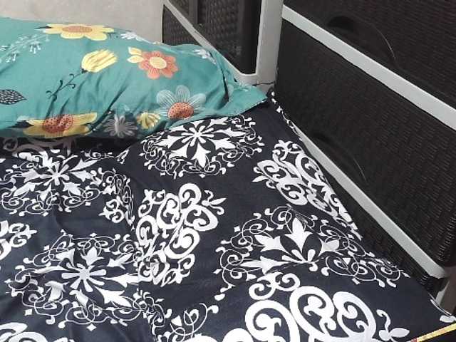 candyshane's BongaCams show and profile