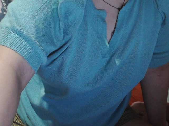 Kazzandra webcam bongacams model stream image