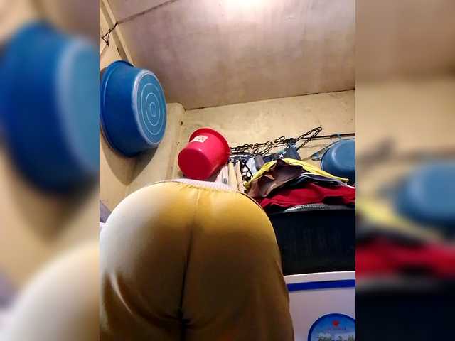 candyshane's BongaCams show and profile