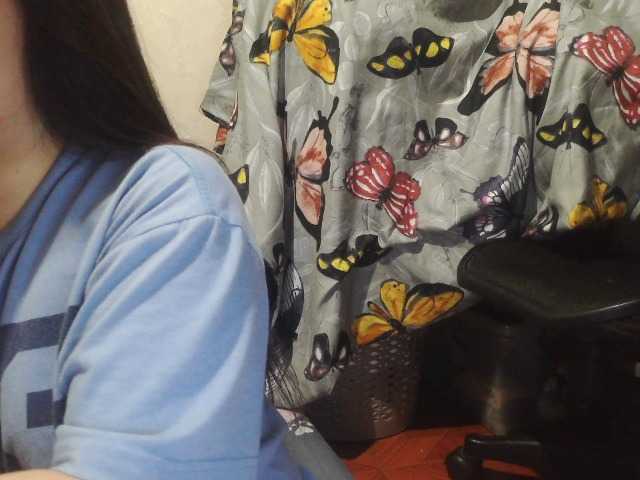 Kazzandra webcam bongacams model stream image