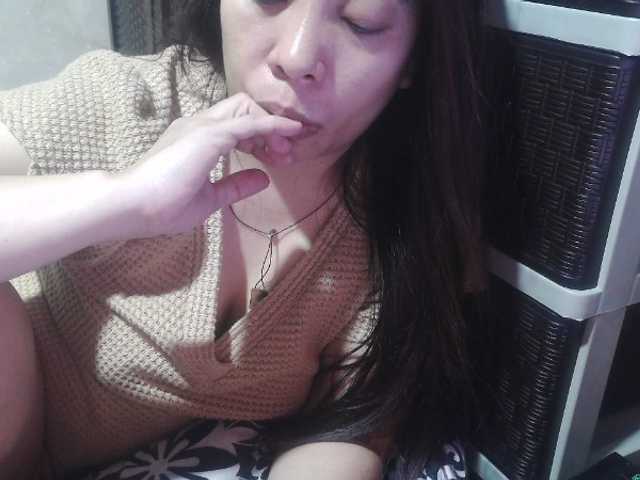 candyshane's BongaCams show and profile