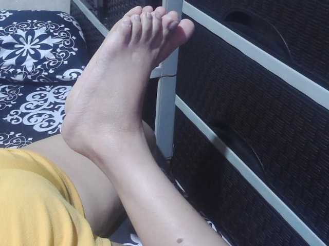 candyshane's BongaCams show and profile