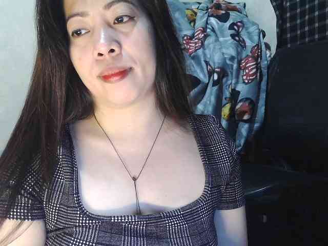 Lykaliciousz webcam