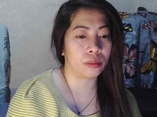 Kazzandra webcam