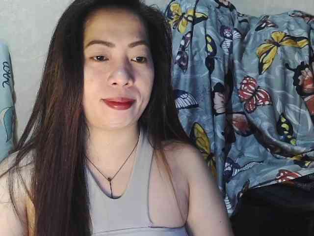 Lykaliciousz webcam