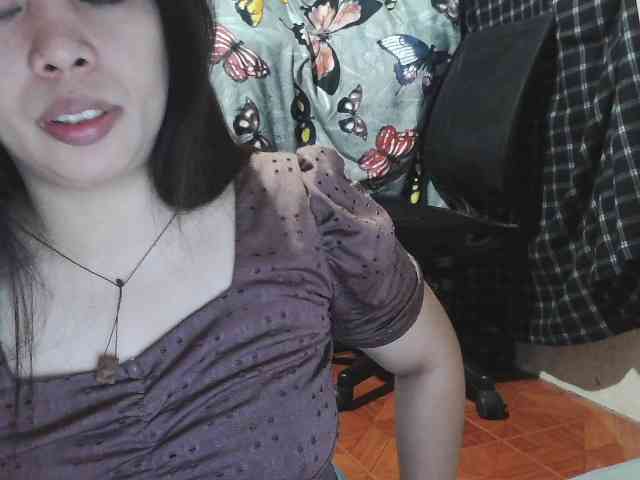 Lykaliciousz webcam