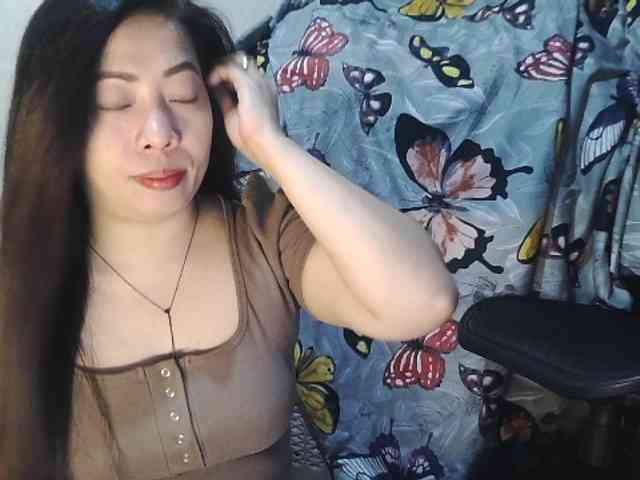 Kazzandra webcam