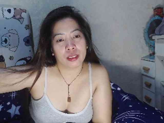 Lykaliciousz webcam