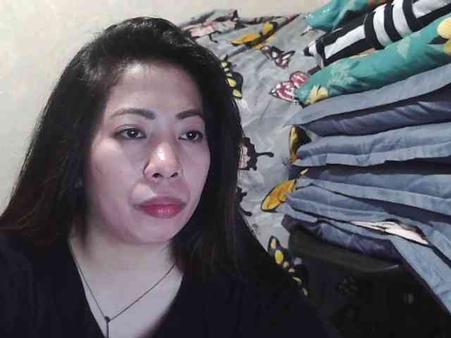 Kazzandra webcam