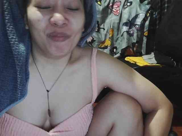 Kazzandra webcam