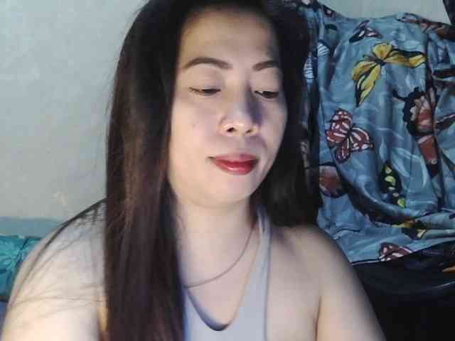 Lykaliciousz webcam