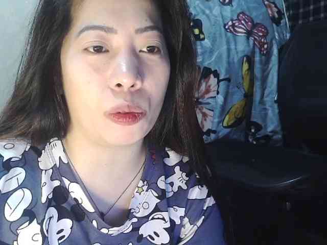 Kazzandra webcam