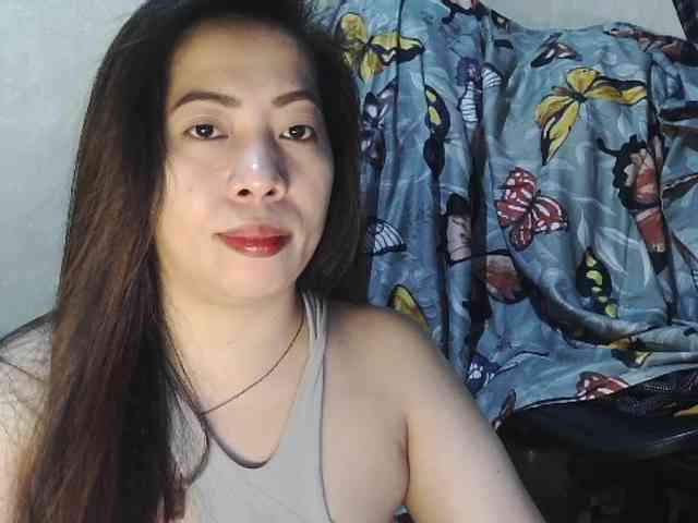 Lykaliciousz webcam