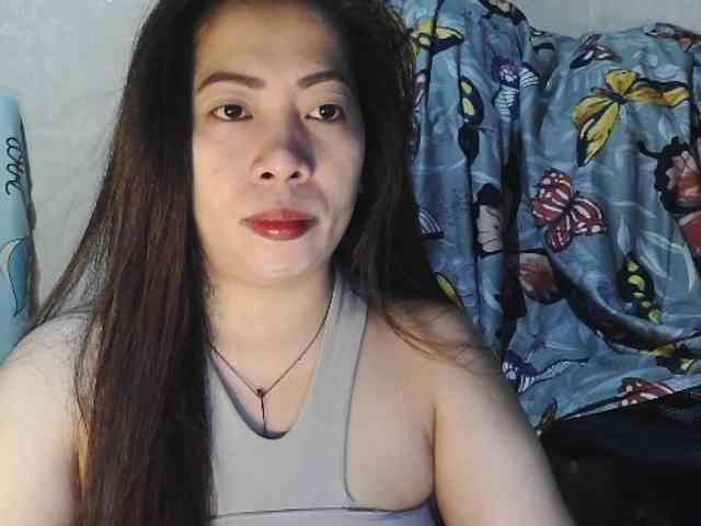 Lykaliciousz webcam