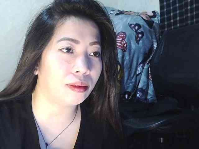 Kazzandra webcam