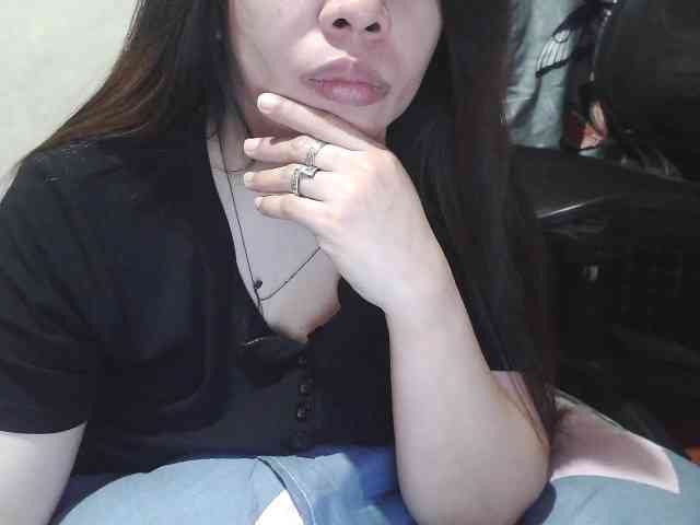 Kazzandra webcam