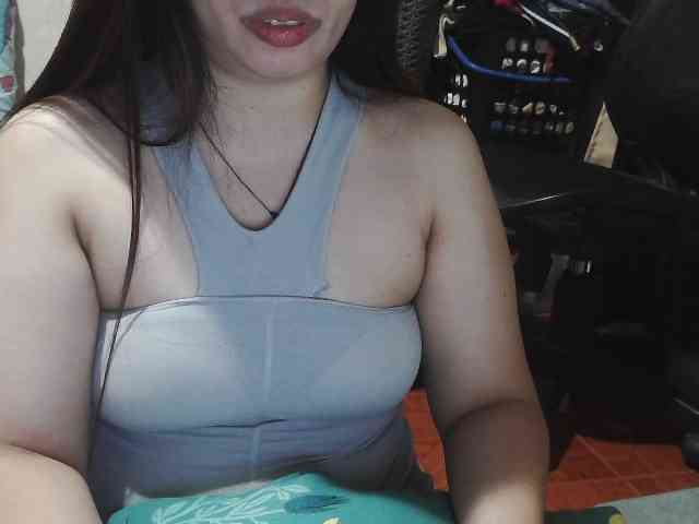 Lykaliciousz webcam