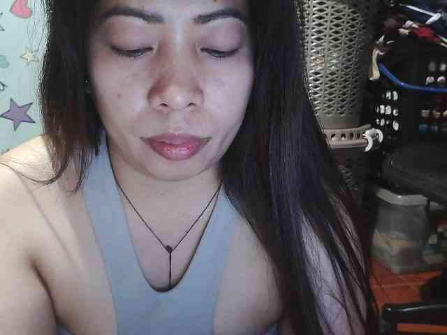 Lykaliciousz webcam