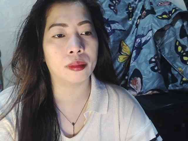 Lykaliciousz webcam