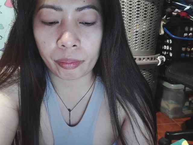 Lykaliciousz webcam