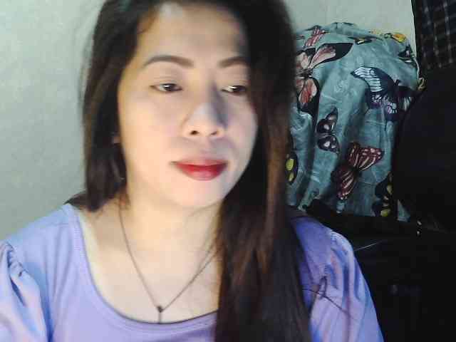 Lykaliciousz webcam